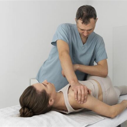 nurse-taking-care-patient